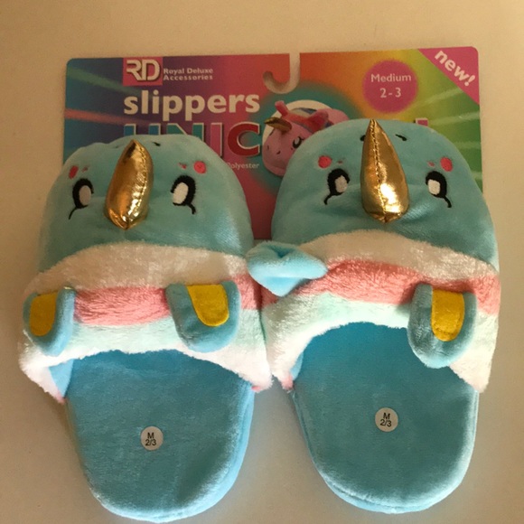 🦄Kids unicorn slippers🌈 - Picture 1 of 3
